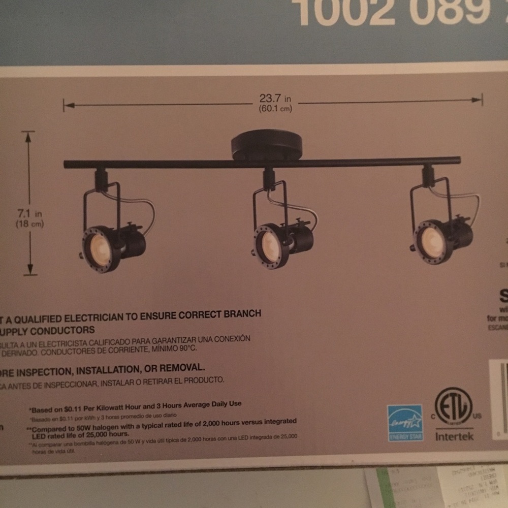 LED track lights